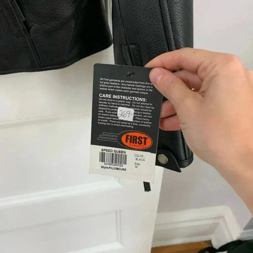 Genuine Leather Vintage Jacket sz small - Picture 2 of 16